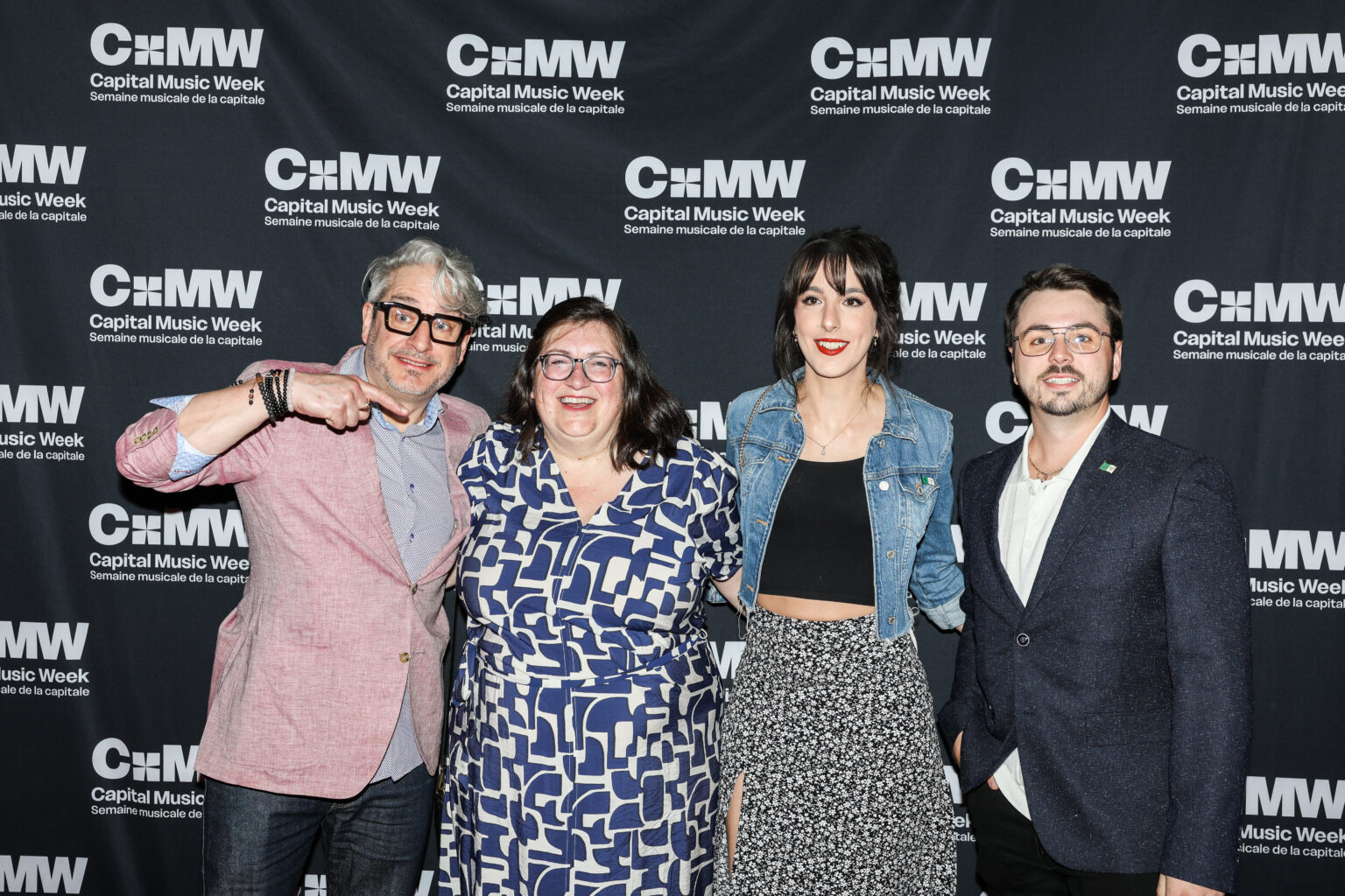 Red Carpet - Misty Meadows Photography (16)