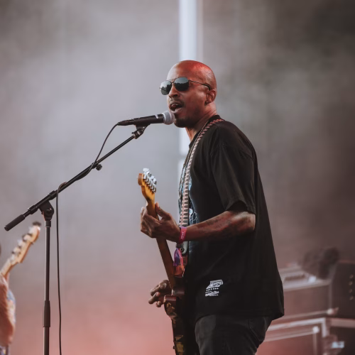 BlackJoeLewis&TheHoneybears-Bluesfest2026-@thelauracollins_003 copy