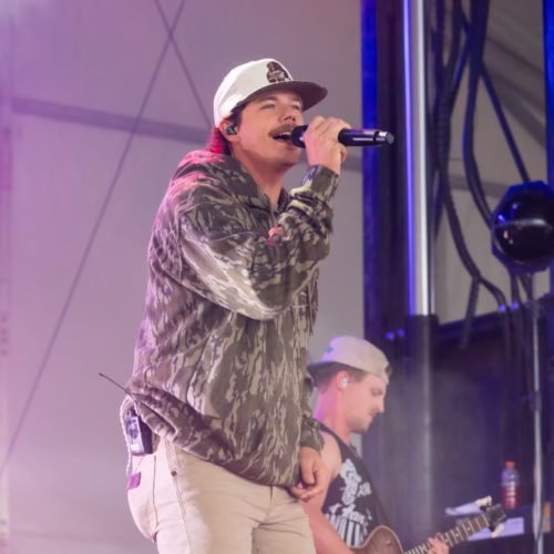 DylanMarlowe-BootsandHearts25-Steph.SnapePhotos-1