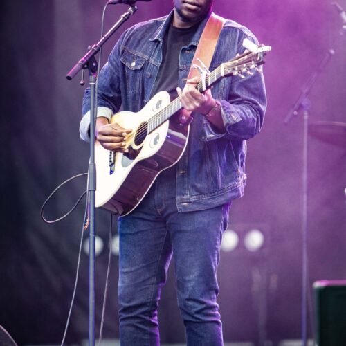 Jon Muq (3)