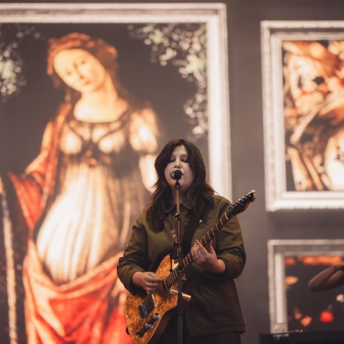 LucyDacus-Bluesfest2026-@thelauracollins_025 copy