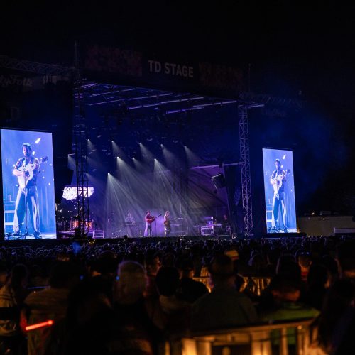 Milky Chance - City Folk Fest - Misty Meadows Photography (20)