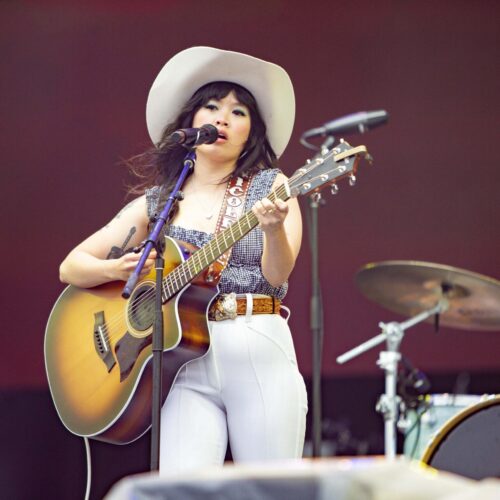 Nicolette & The Nobodies (2)