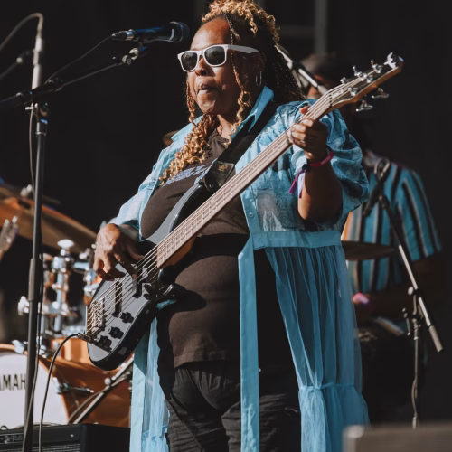 NikkiD&TheSistersOfThunder-Bluesfest2026-@thelauracollins_010 copy