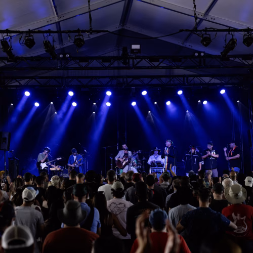 Reuben and The Bullhorn Singers - Bluesfest 2026 - Misty Meadows Photography (2)