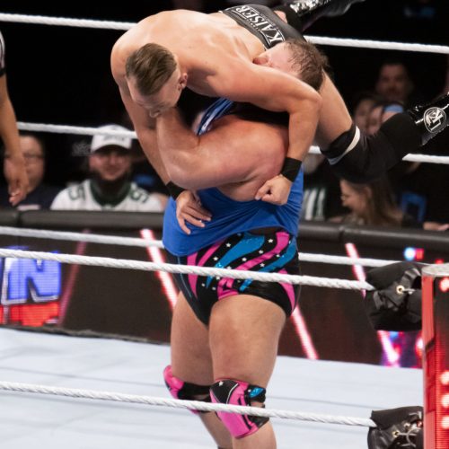 WWE - Monday Night Raw-10