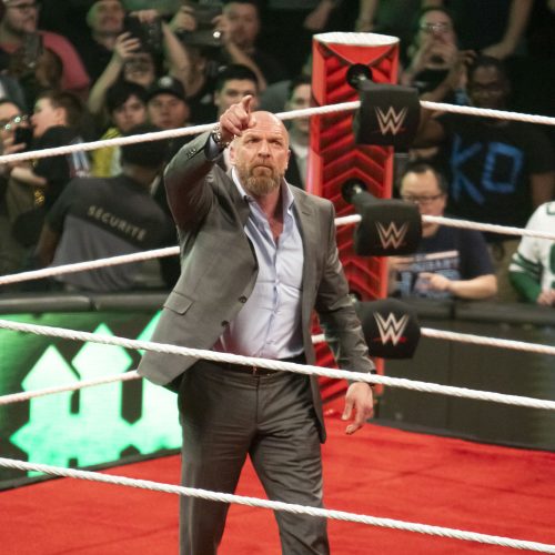 WWE - Monday Night Raw-38