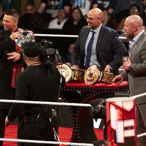 WWE - Monday Night Raw-44