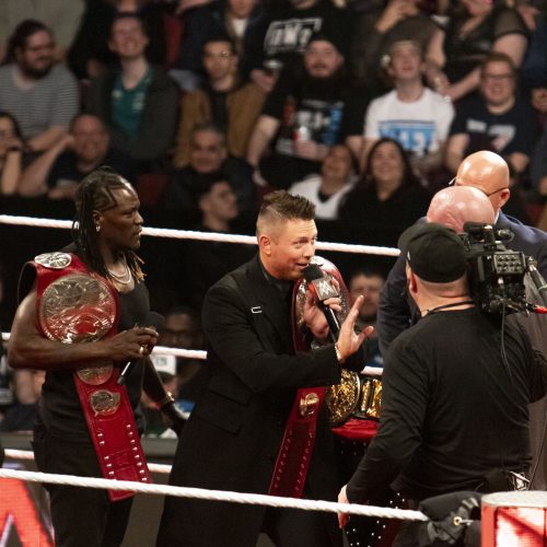 WWE - Monday Night Raw-45