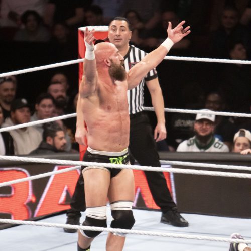 WWE - Monday Night Raw-56