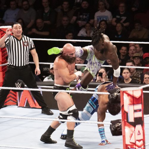 WWE - Monday Night Raw-57