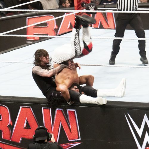 WWE - Monday Night Raw-80
