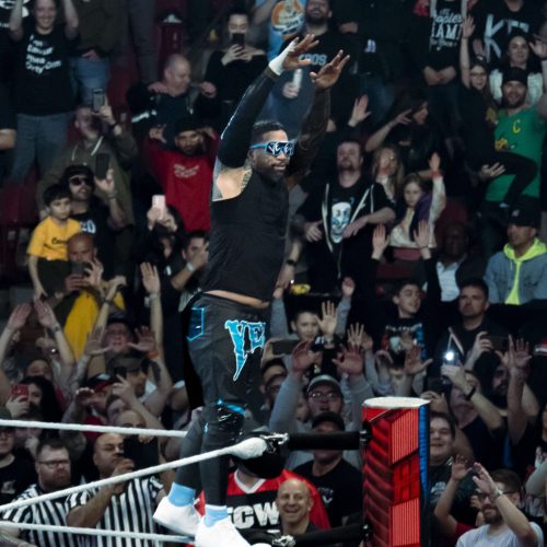 WWE - Monday Night Raw-97